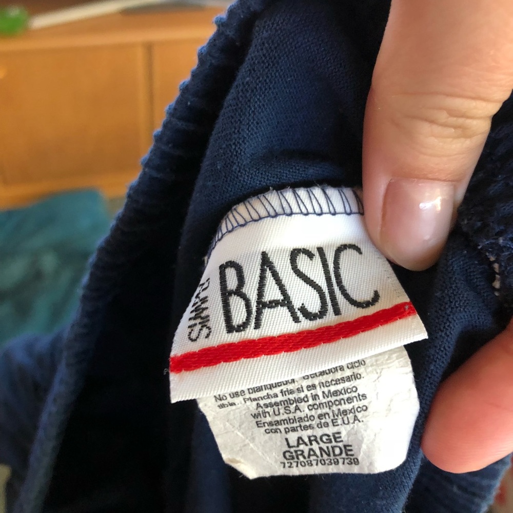 Simply basic pants - Picture 2 of 2